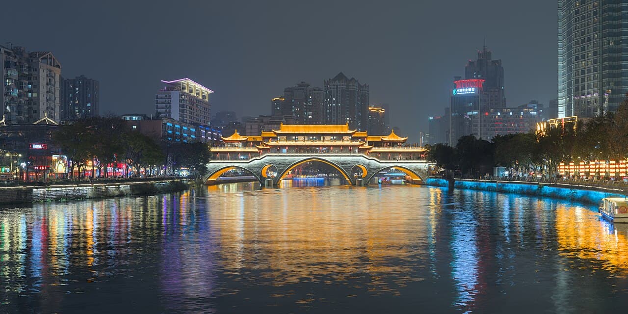 Anshun Bridge, Jin River, Chengdu, at night